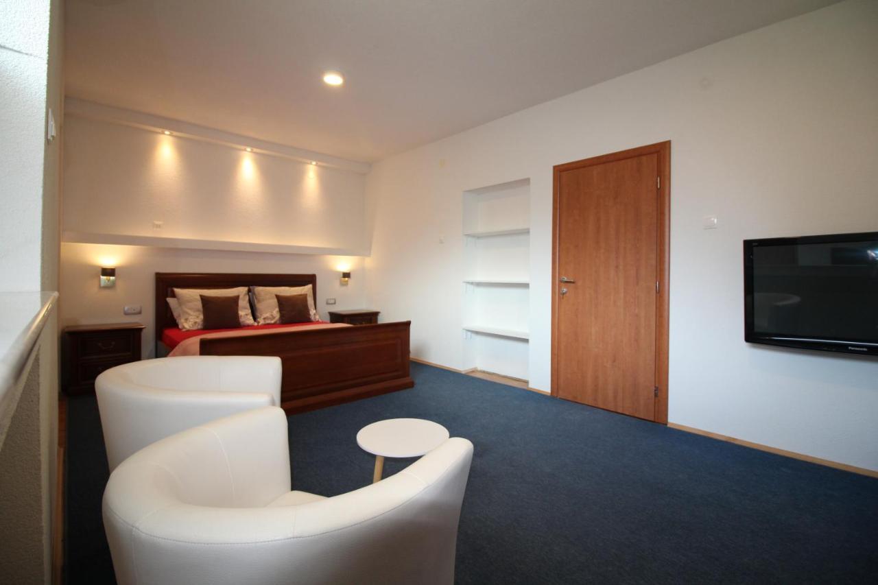 Apartment City Centre Free Parking 1&2 Floor Makarska Dış mekan fotoğraf
